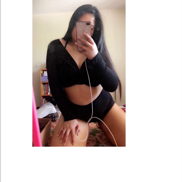 Meet your Posher, Ashley - Picture 1 of 1